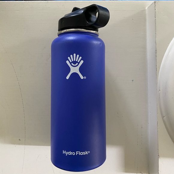 blueberry 32 oz hydro flask